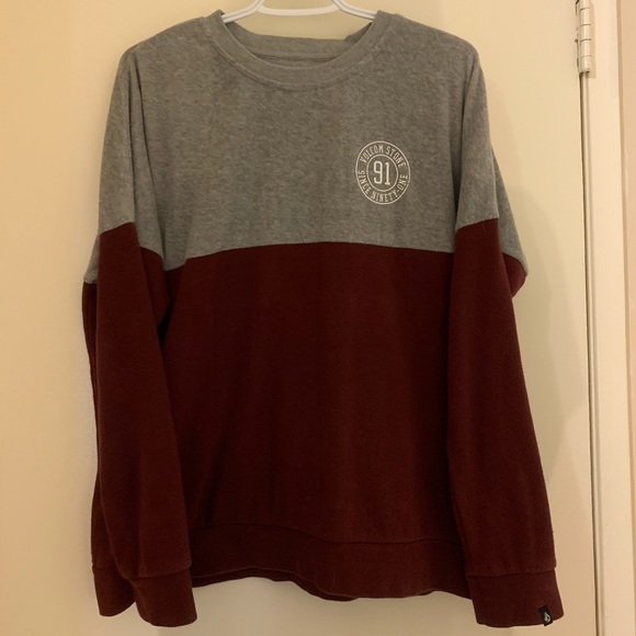 Volcom Sweater - Picture 2 of 2